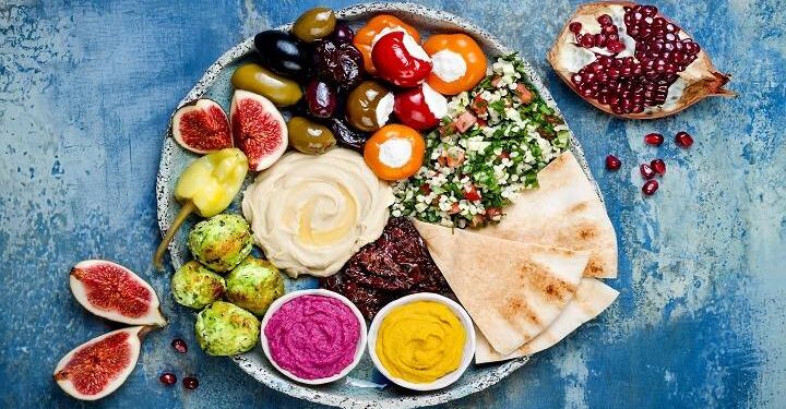 Top 8 Best Lunch Foods for Weight Loss and Get All the Necessary Ingredients, Minerals, and Vitamins