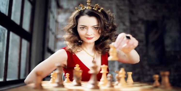 Alexandra Kosteniuk’s Strategies for Overcoming Mental Blocks During Chess Matches